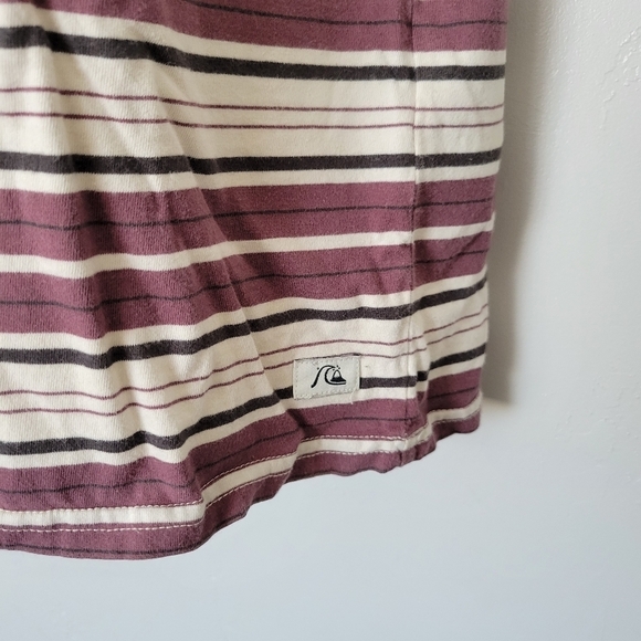 Quiksilver Medium Short Sleeve T-shirt Maroon Black Cream Stripes Boxy Oversized - Picture 2 of 6